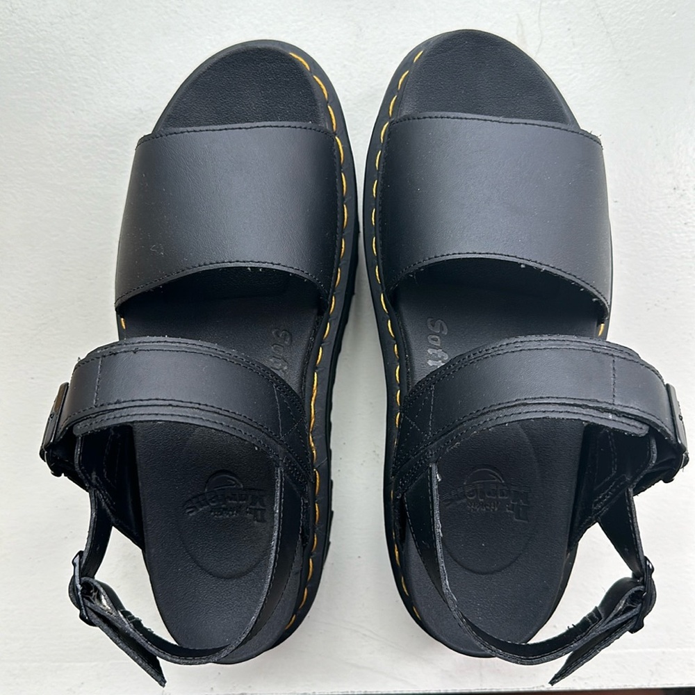 Doc Marten’s Vos Quad. Worn ONCE!